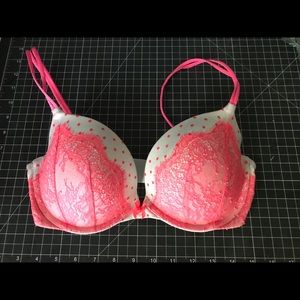Victoria Secret Push Up Memory Foam Bra 32dd